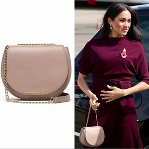 Cuyana ‘Mini Chain Saddle Bag’ in “Quartz” Blush Pink Leather ASO Meghan Markle
